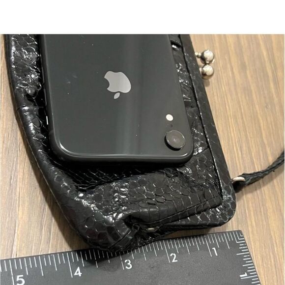 Vintage 90s Y2k Bebe Black Snakeskin Leather Small Evening Handbag Clutch Party - Picture 9 of 13